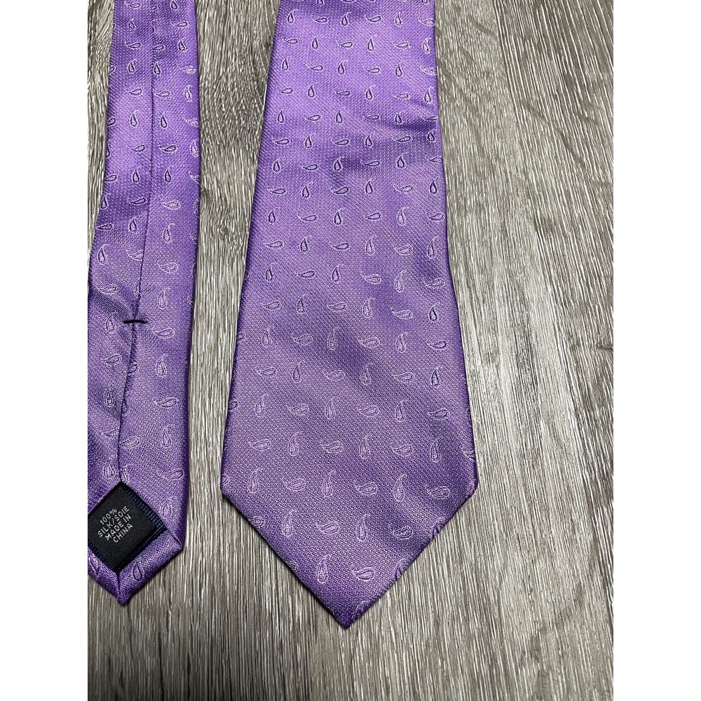 #J100  Mens Michael Kors Silk Tie Purple